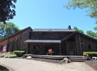 1200 Mattingly Rd, Hinckley, OH 44233