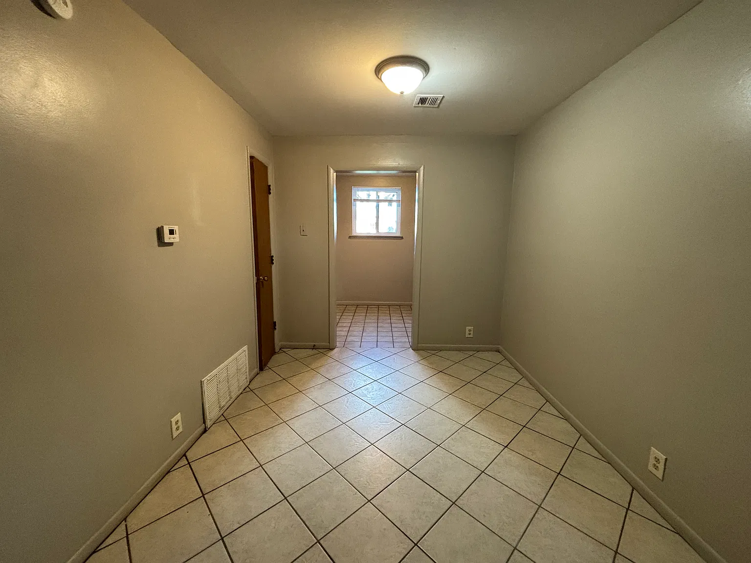 Monarch Ct — Photo 2