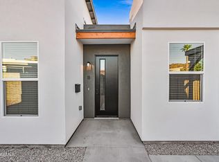 9507 N 12th St #B, Phoenix, AZ 85020