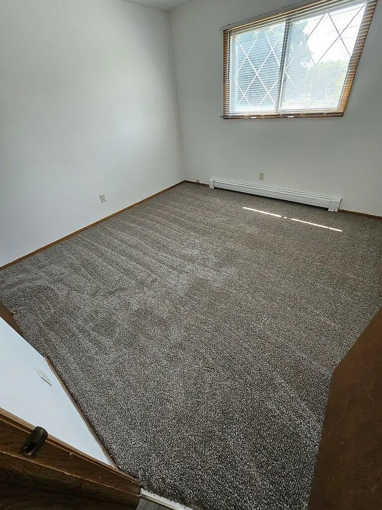 N113W15583 Francese Dr — Photo 3