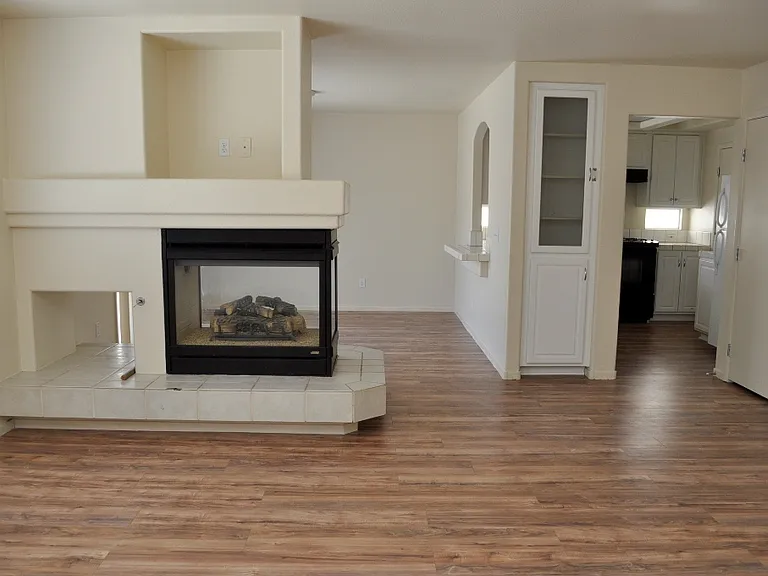 10137 Maidens Wreath Ct — Photo 2