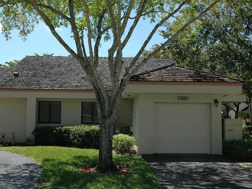 1st image of 9361 Chelsea Dr S