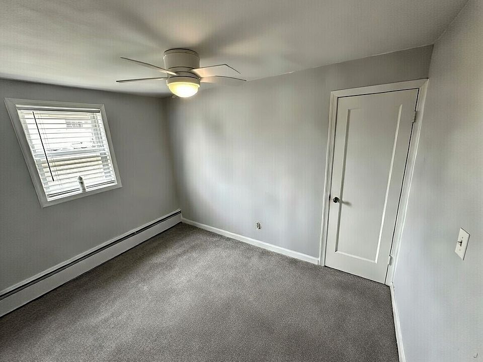 1st image of 2259 Hamilton Ave APT 3A