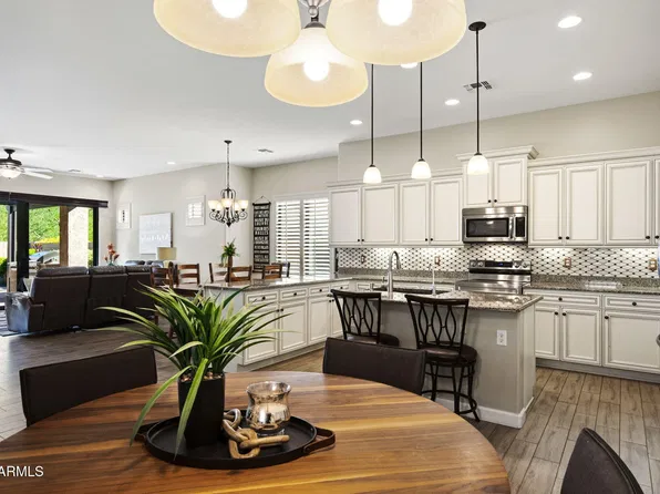 1809 N TROWBRIDGE --, Mesa, AZ 85207