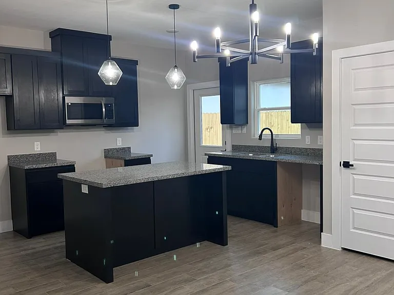 5219 Anacahuita Dr — Photo 1