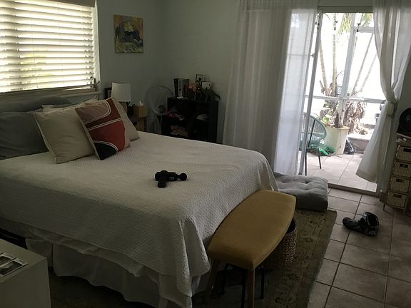 2nd image of 3915 S Flagler Dr APT 110