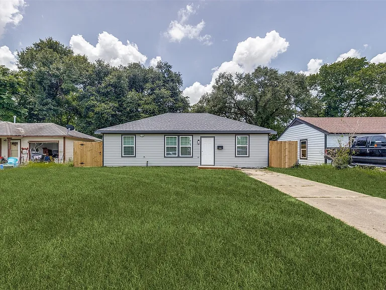 5034 Nassau Rd — Photo 2