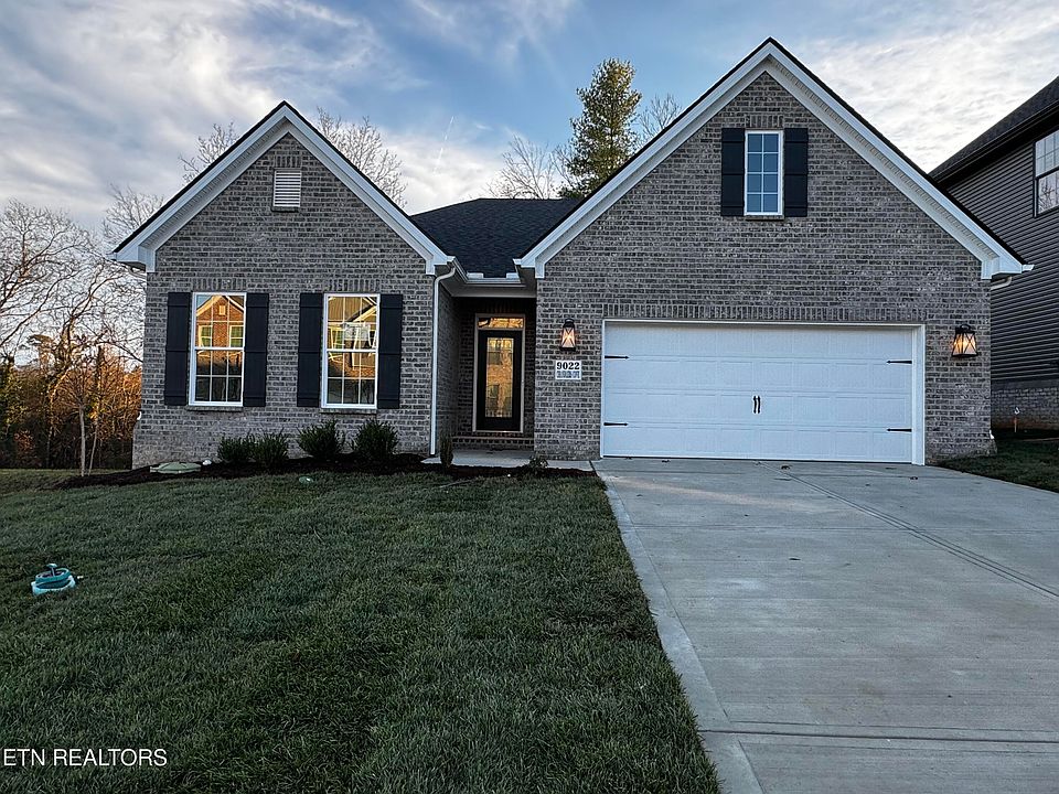 1st image of 9022 Chandlers Cove Ln