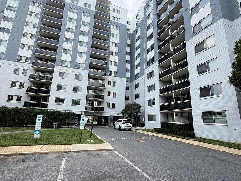 7333 New Hampshire Ave #507N — Photo 3