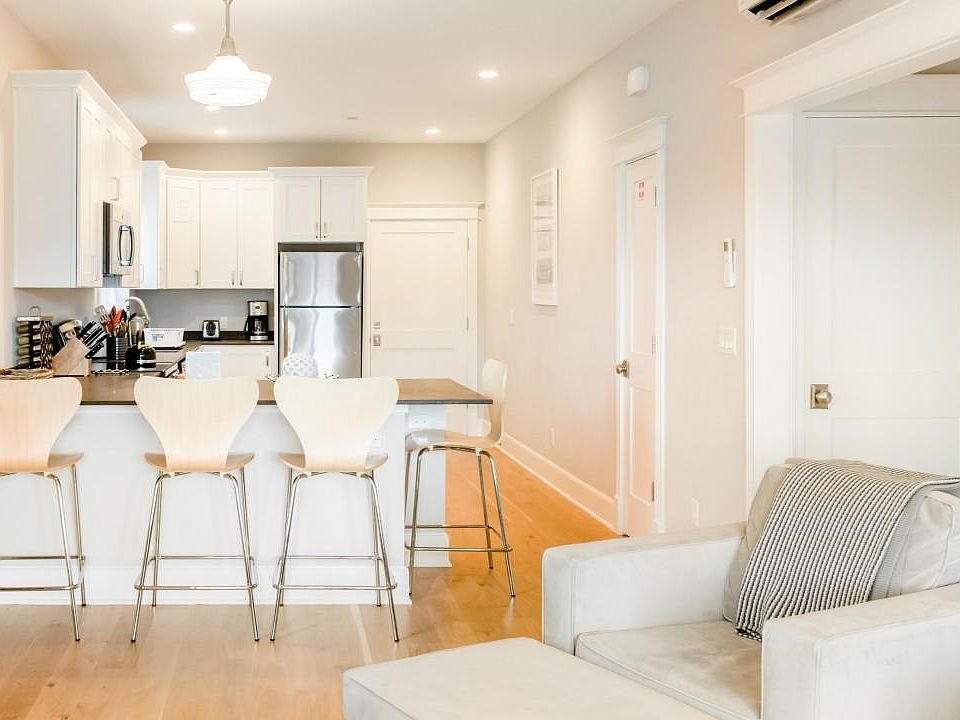 Huge Open Floor Plan Makes this Unit Truly Unique for a Victorian Building