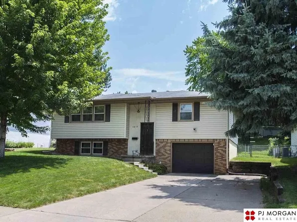 5617 S 123rd St, Omaha, NE 68137