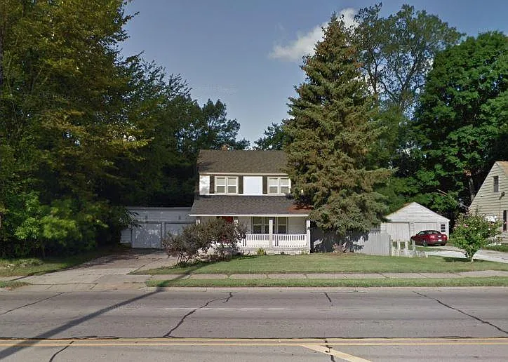 Building Photo - 635 Fuller Ave NE