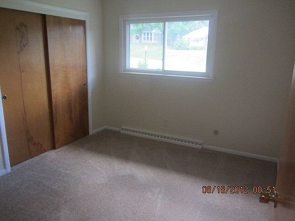 5th image of 1148 Bellaire Dr