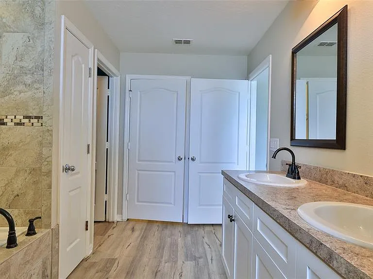 441 White Coral Ln — Photo 26