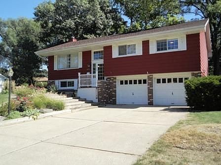 1st image of 6514 N Brookwood Ln
