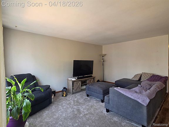 4th image of 4129 W Allen Rd