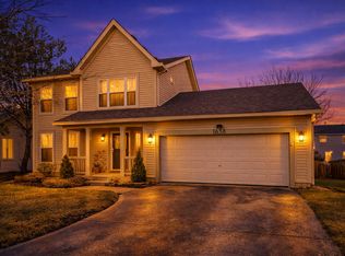 1658 Fiddyment Dr, Romeoville, IL 60446