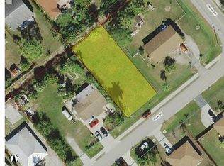 5369 Hardee St, Naples, FL 34113