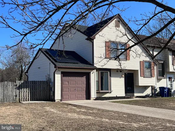 56 Kanabe Dr, Westampton, NJ 08060