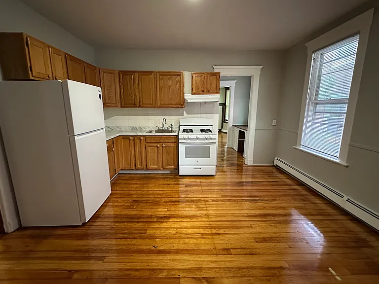603 Howard Ave #2A — Photo 2