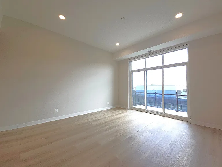 4030 University Ave NW — Photo 69