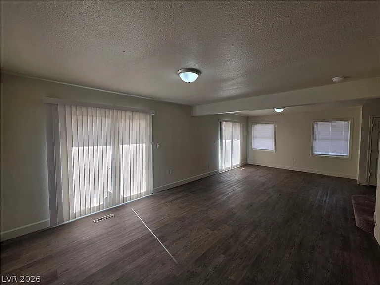1590 Mustang Dr — Photo 75