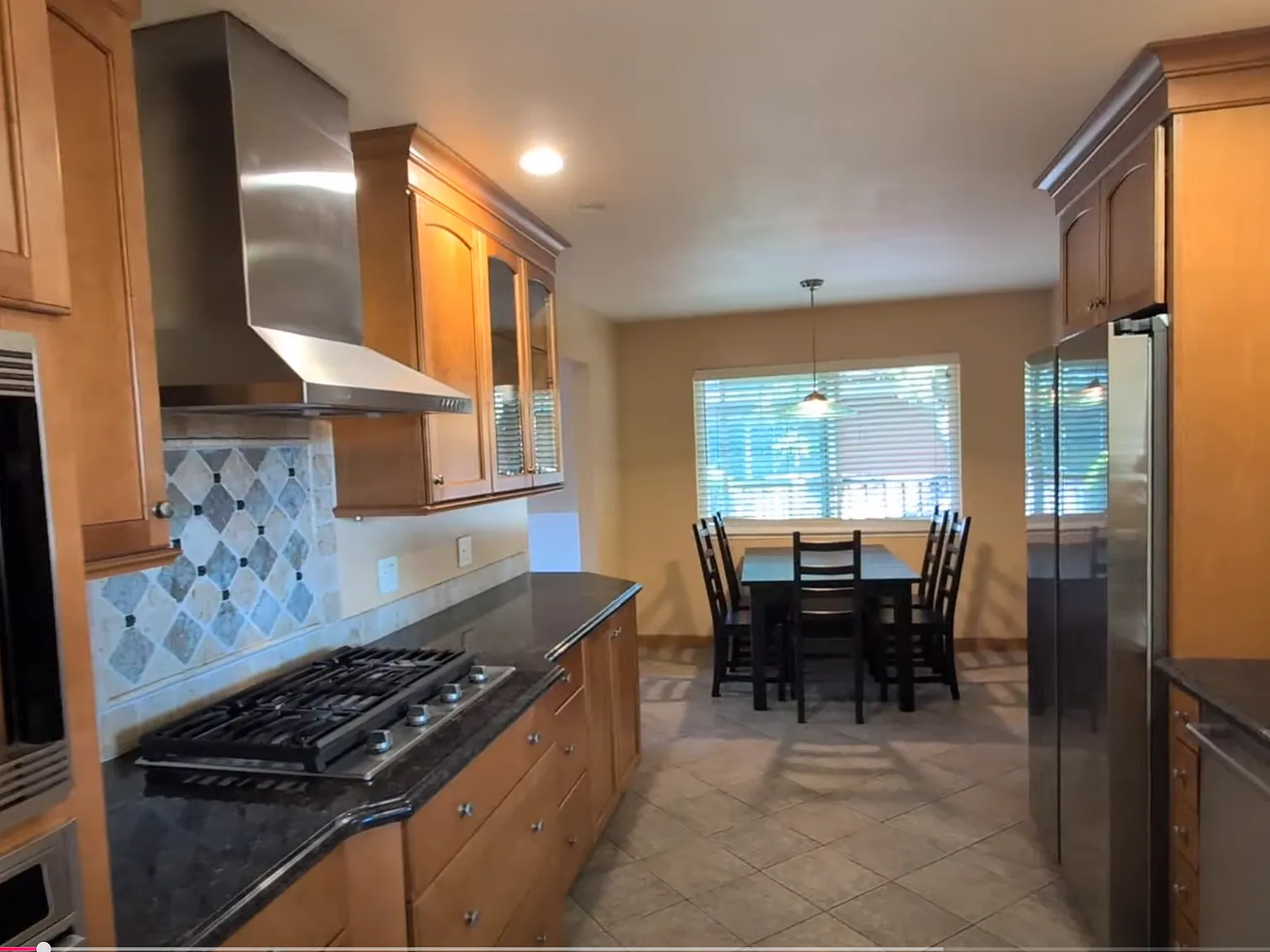 3 bed, 1540 sqft, $5,800 — Photo 4