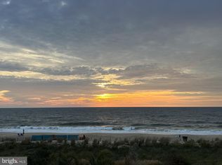 Quay, Ocean City, MD 21842