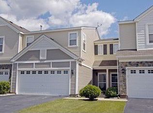 6712 Slate None, Carpentersville, IL 60110