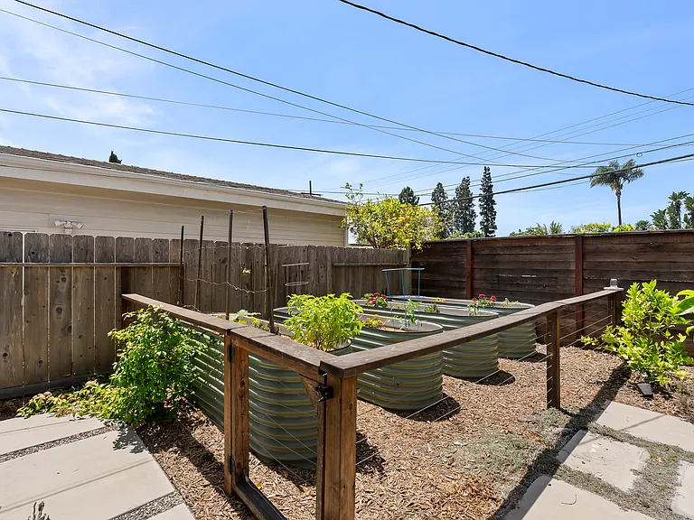 2771 Marathon Dr — Photo 12