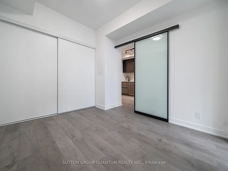 108 Peter St #1611 — Photo 12