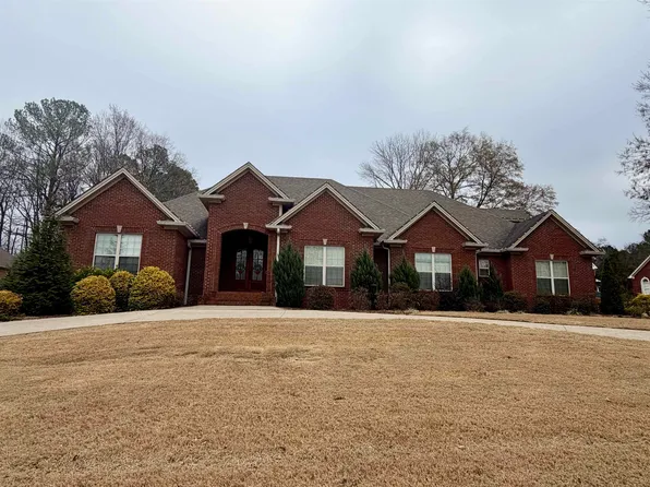 102 Harrington Ct, Florence, AL 35630