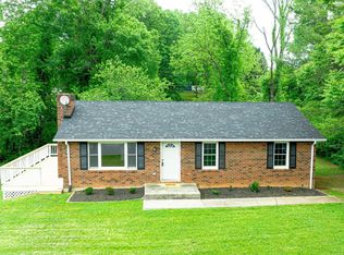 1291 Emerald Crest Dr, Bedford, VA 24523