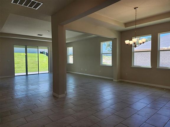 3rd image of 17922 Hither Hills Cir