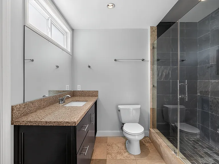 7742 Dunbarton Ave — Photo 20