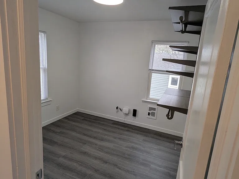 2921 Lincoln Way #3 — Photo 7
