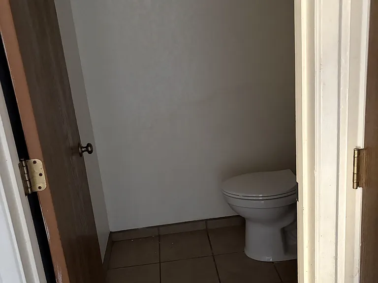433 Avenida Garza #C — Photo 10