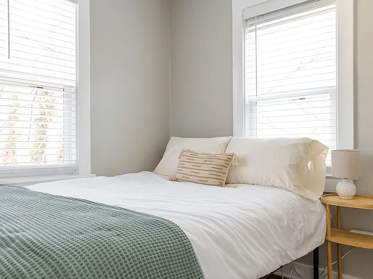 716 Coit Ave NE — Photo 23