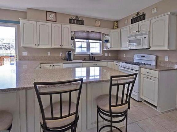 4th image of 11813 Arbor Glen Dr