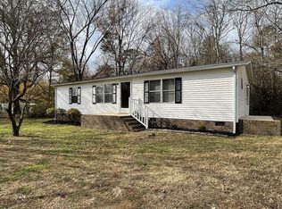 5307 Clearwater Lake Rd, Mount Holly, NC 28120