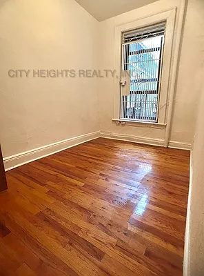 Rented by City Heights Realty | media 27