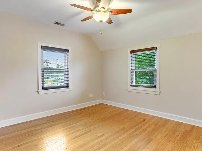 615 N George Mason Dr — Photo 12