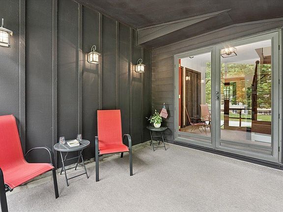 5th image of 11 Parkhurst Drive