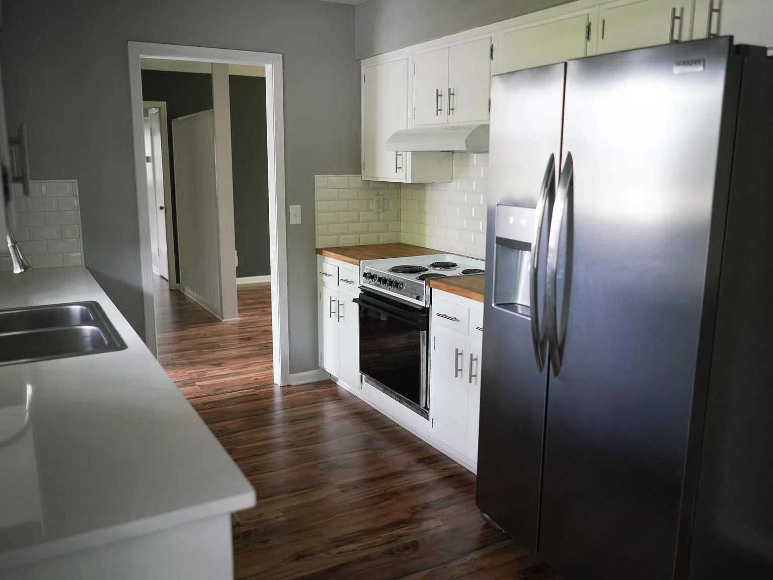 4 bed, 1335 sqft, $2,250 — Photo 2