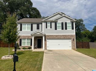 824 Valley Cir, Leeds, AL 35094