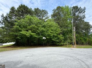 935 Stone Lea Ter, Oxford, GA