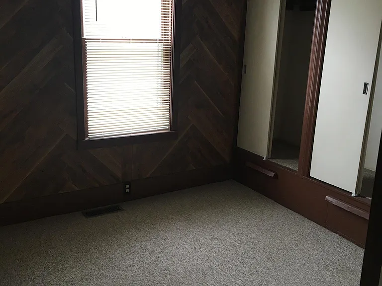 2111 W Main St — Photo 6