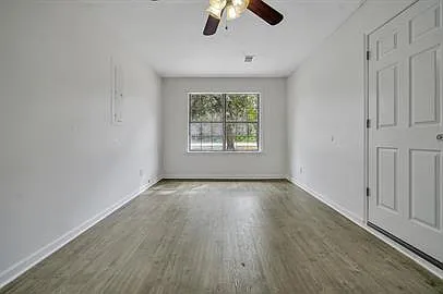 1732 Talmadge Rd — Photo 9