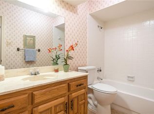 2738 Belmeade Dr, Carrollton, TX 75006
