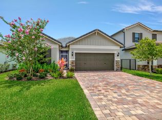 8230 Cadre Noir Rd, Lake Worth, FL 33467
